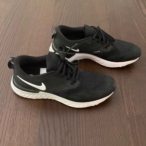 Nike Running Shoes Flyknit